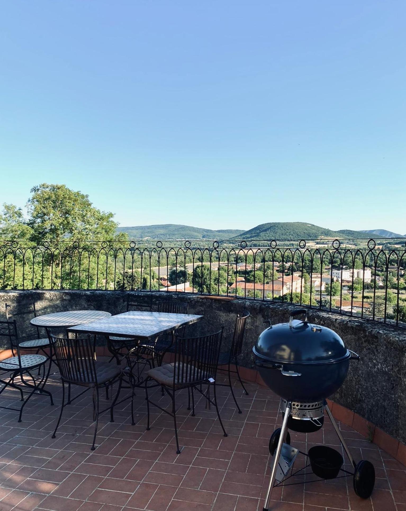 Peaceful retreat in Drome Provencale Castel Apartment Montboucher-sur-Jabron Exterior foto